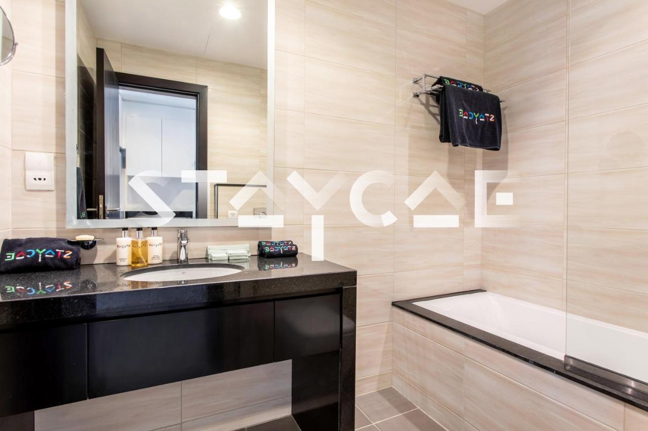 Staycae Holiday Homes - Celestia Dubai Eksteriør billede